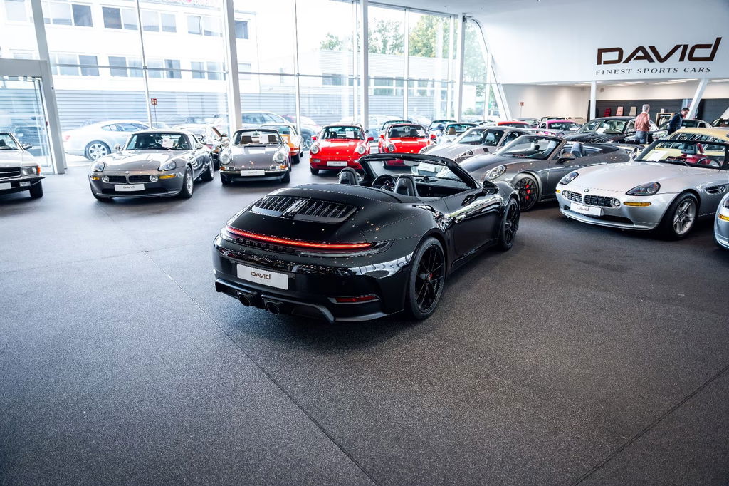 Porsche 992.2 Carrera 4 GTS