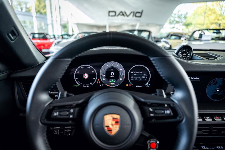 Porsche 992.2 Carrera 4 GTS