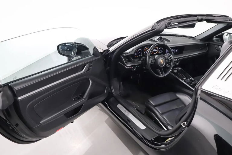 Porsche 992 Targa 4