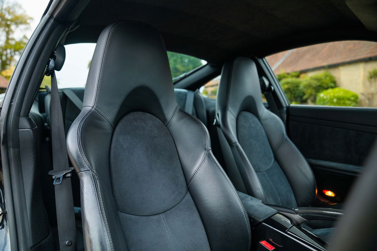 Porsche 997.2 Carrera GTS