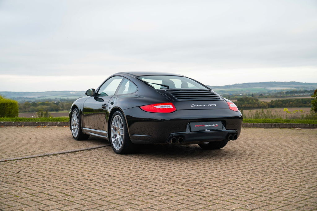 Porsche 997.2 Carrera GTS