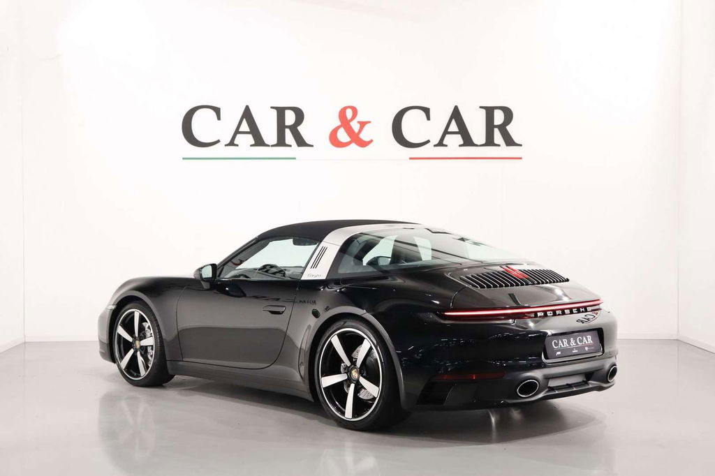 Porsche 992 Targa 4