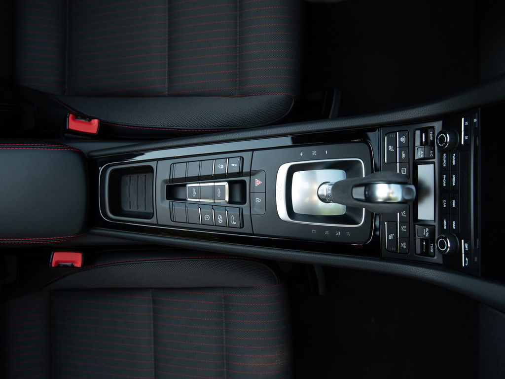 Porsche 718 Boxster T