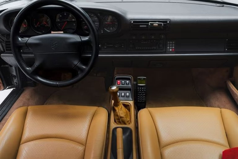Porsche 993 Carrera 4