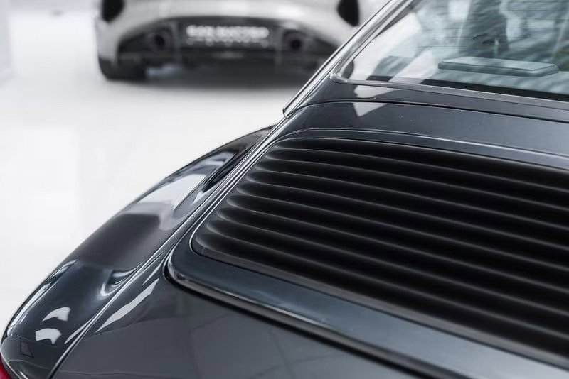 Porsche 993 Carrera 4