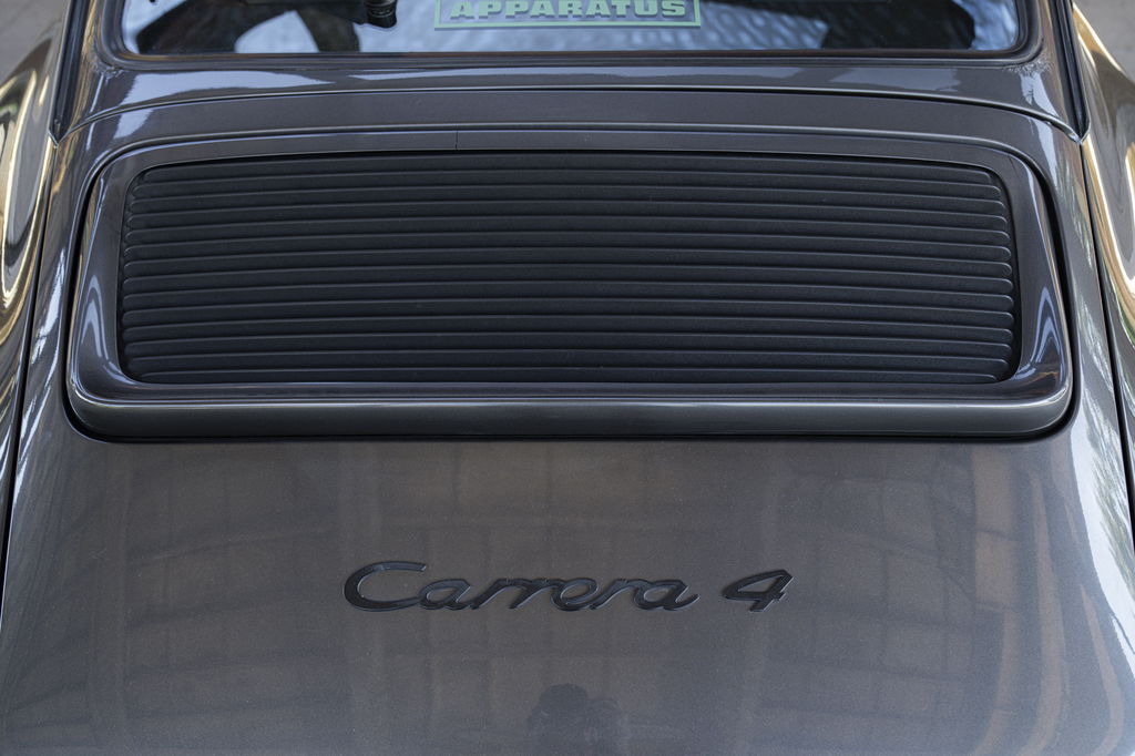 Porsche 964 Carrera 4