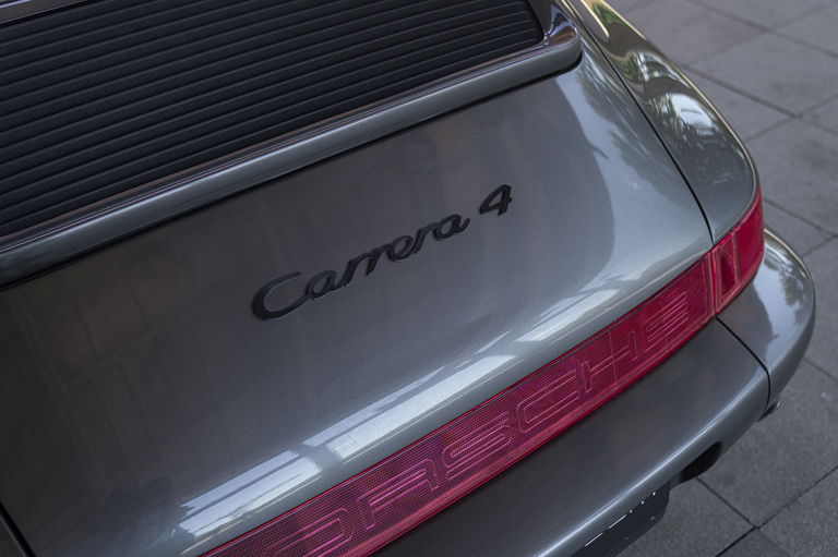 Porsche 964 Carrera 4