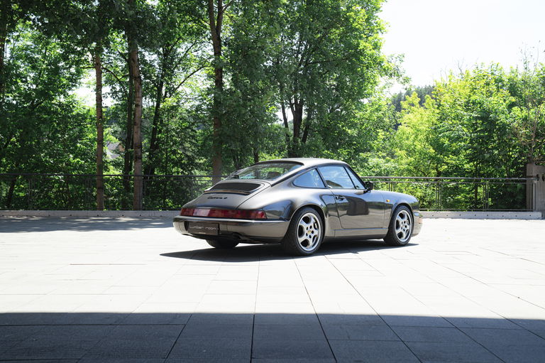 Porsche 964 Carrera 4