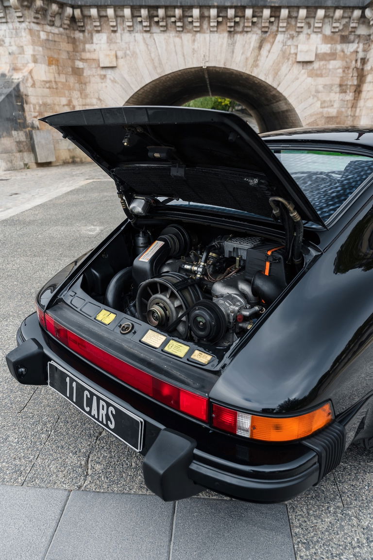 Porsche 911 Carrera 3.2
