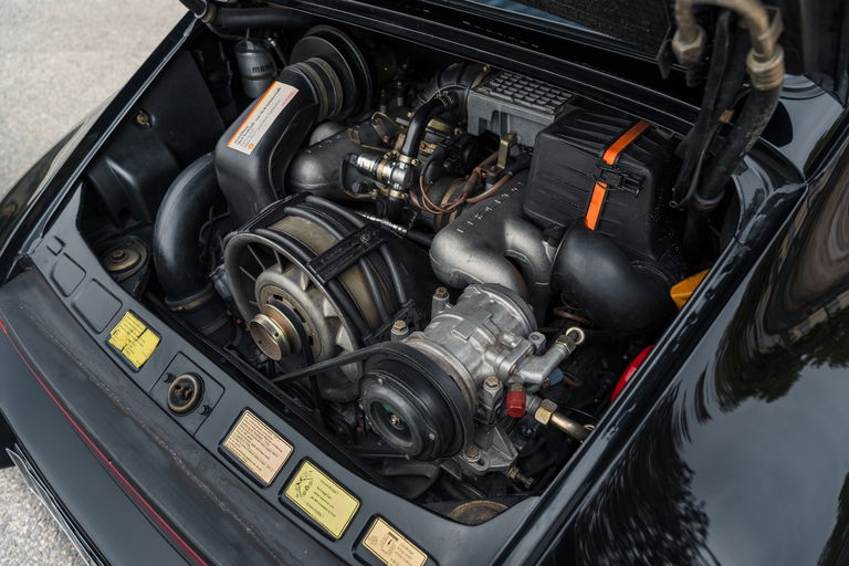 Porsche 911 Carrera 3.2