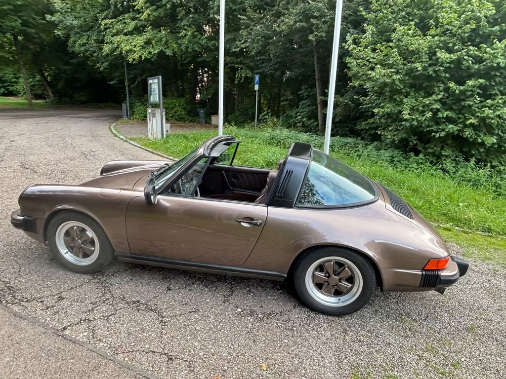 Porsche 911 SC