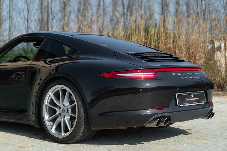 Porsche 991 Carrera 4S