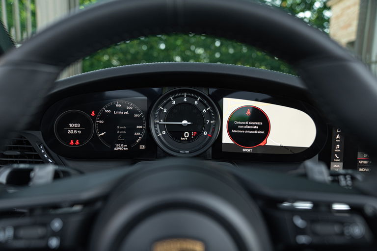 Porsche 992 Carrera 4S