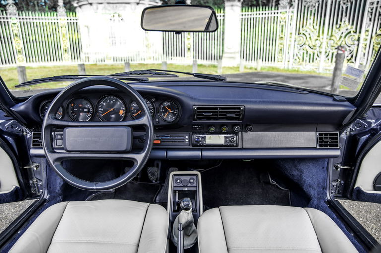 Porsche 911 Carrera 3.2