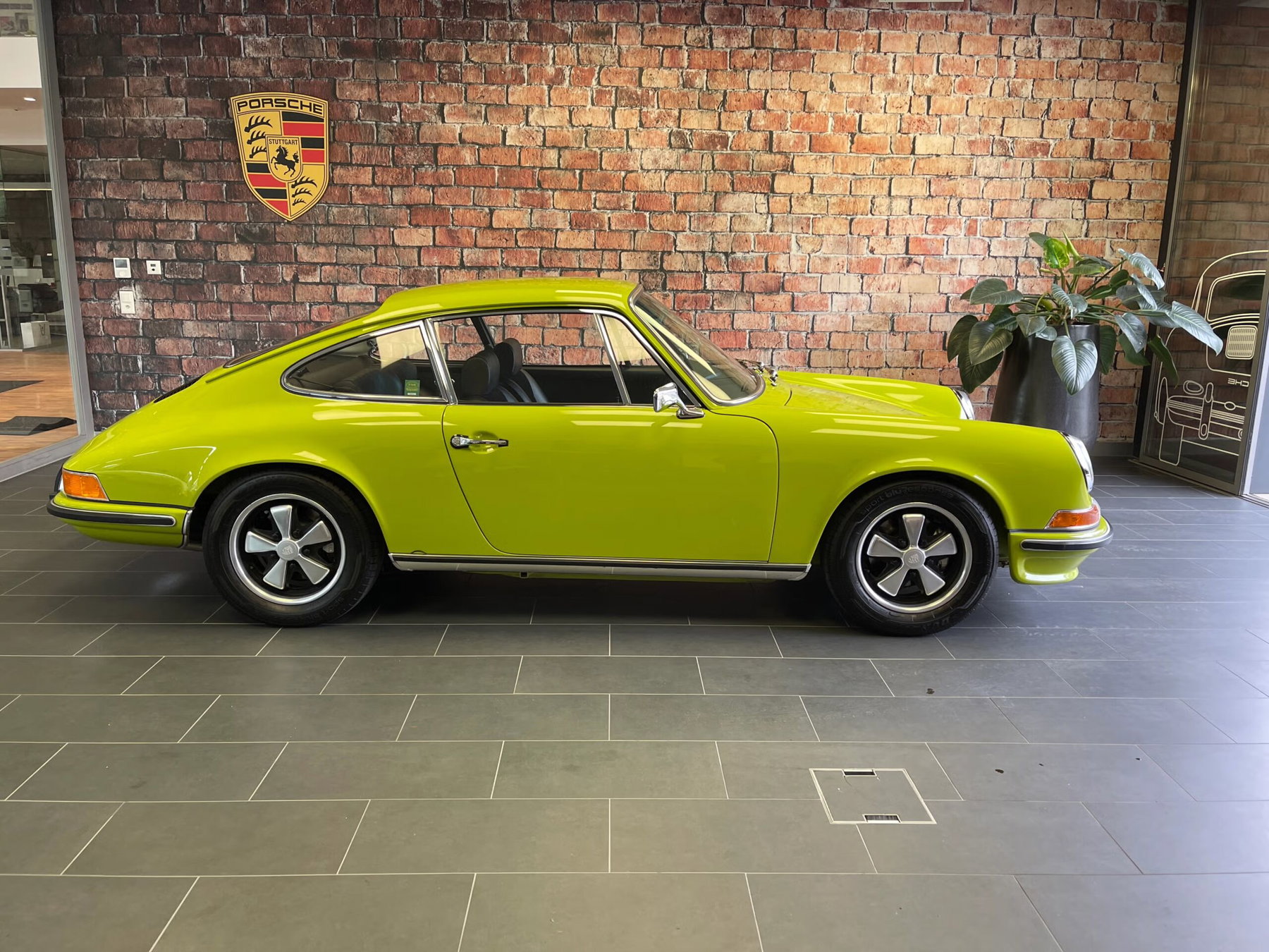 Porsche 911 E 1973 - elferspot.com - Marketplace for Porsche