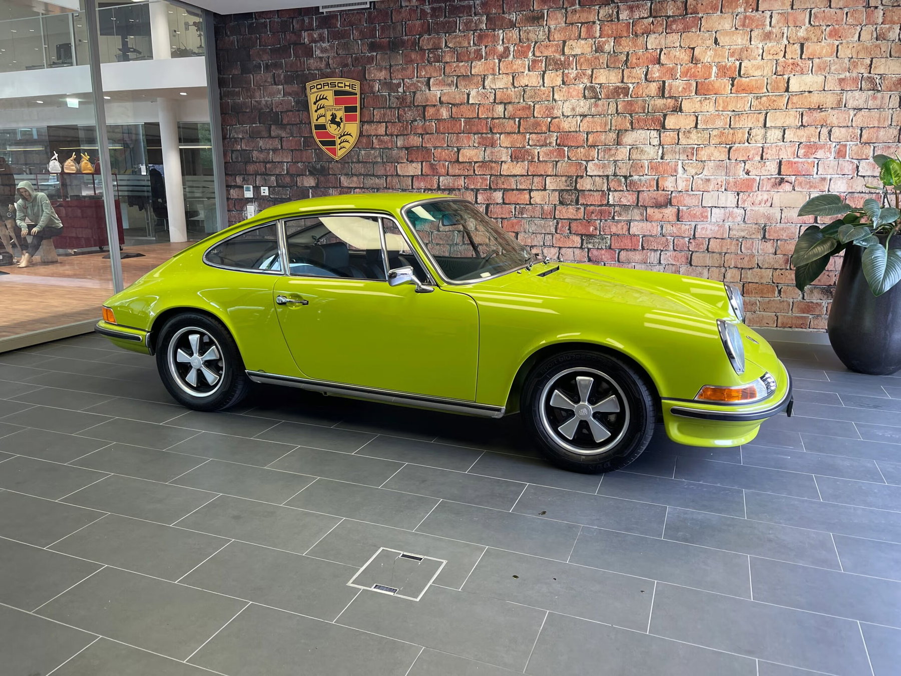 Porsche 911 E 1973 - elferspot.com - Marketplace for Porsche