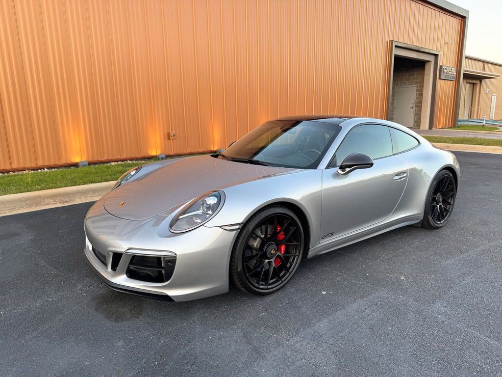 Porsche 991.2 Carrera GTS