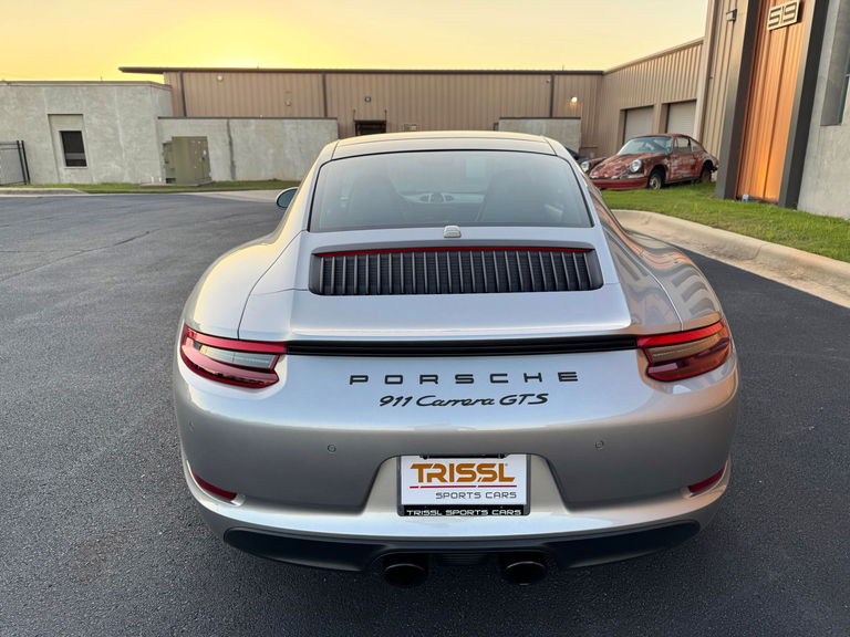 Porsche 991.2 Carrera GTS