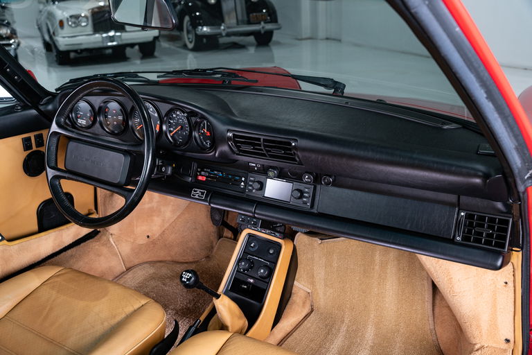 Porsche 911 Carrera 3.2 WTL