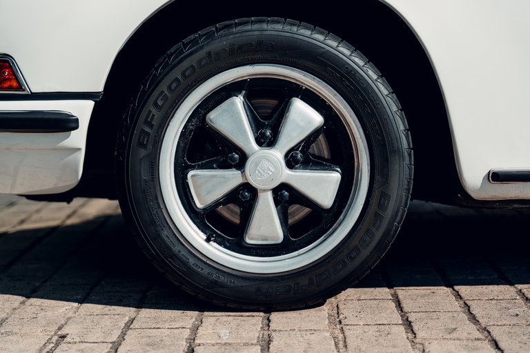 Porsche 911 S (F-Modell)