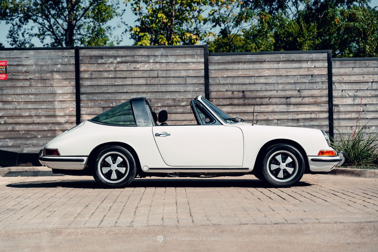 Porsche 911 S (F-Modell)