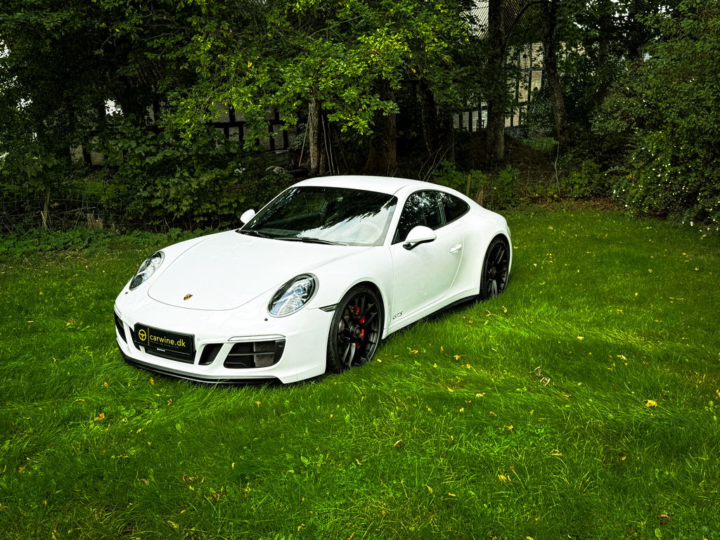 Porsche 991.2 Carrera GTS