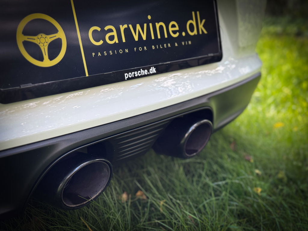 Porsche 991.2 Carrera GTS