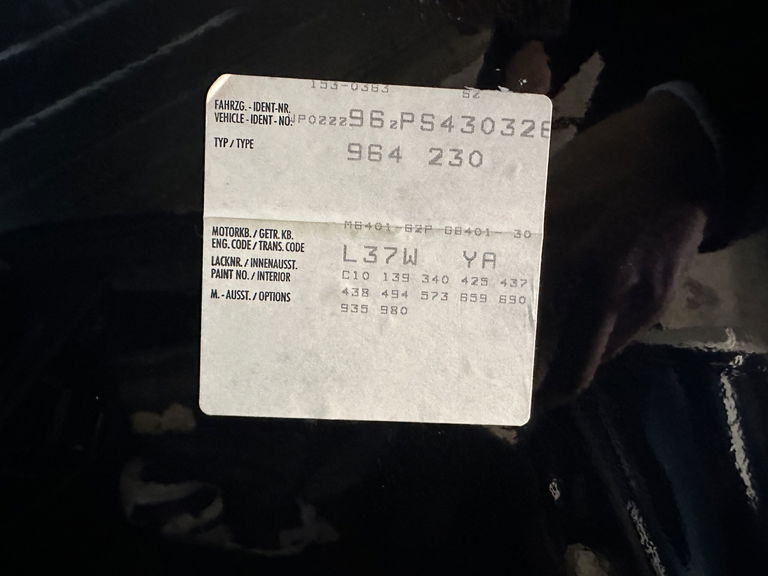 Porsche 964 Carrera 4