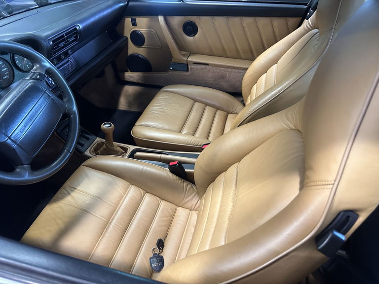 Porsche 964 Carrera 4