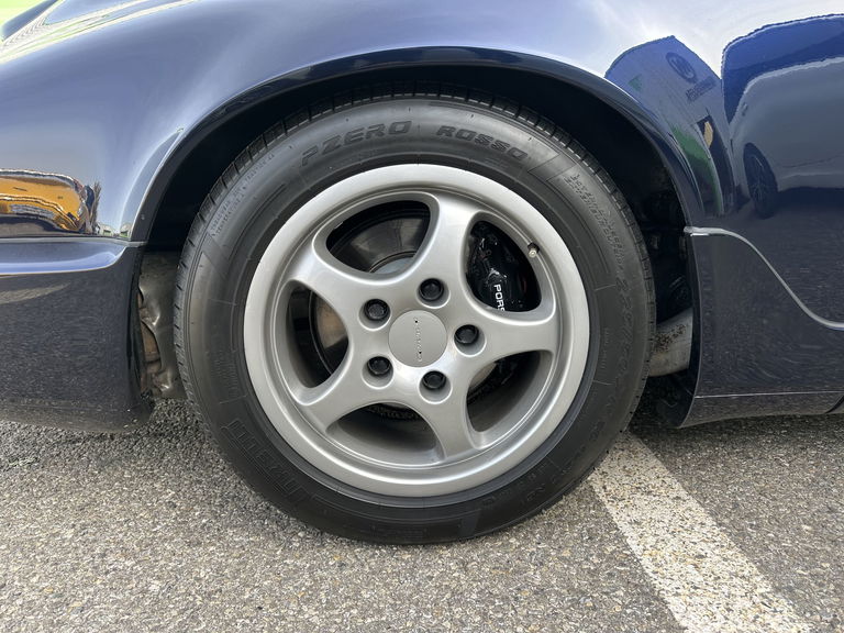 Porsche 964 Carrera 4