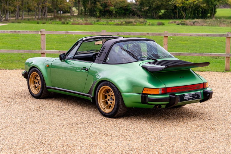 Porsche 911 Modified