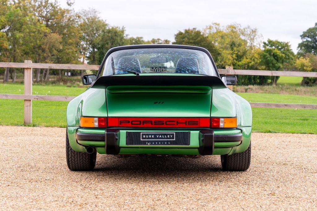 Porsche 911 Modified