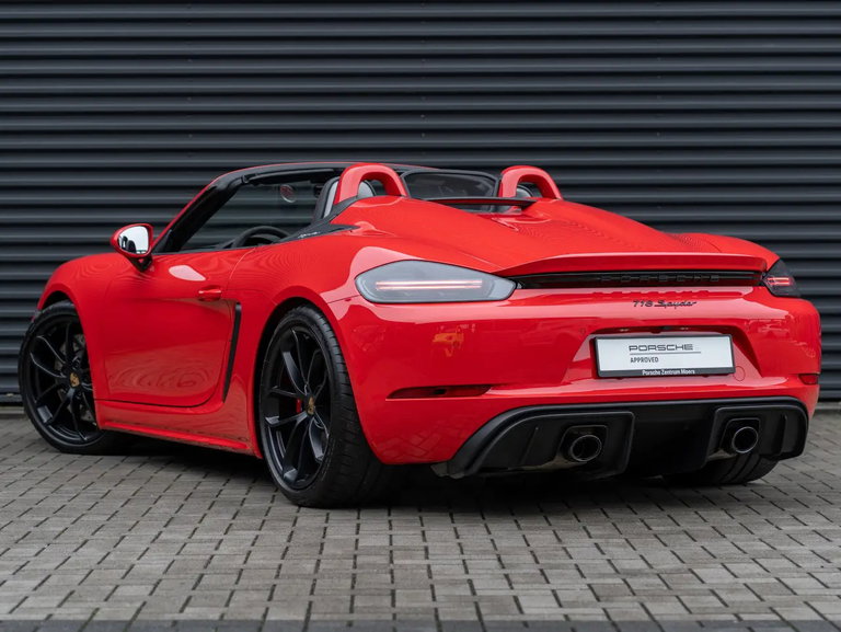 Porsche 718 Spyder