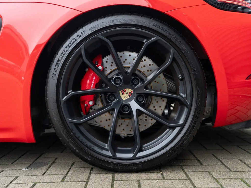 Porsche 718 Spyder