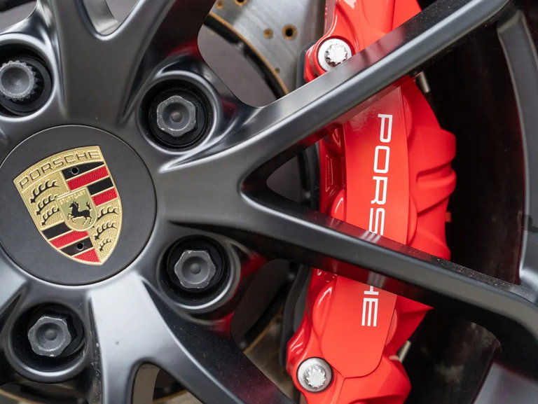 Porsche 718 Spyder