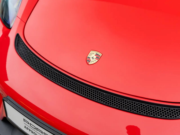 Porsche 718 Spyder