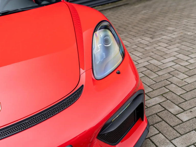 Porsche 718 Spyder