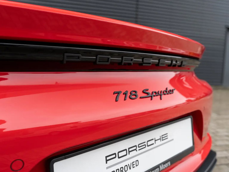 Porsche 718 Spyder