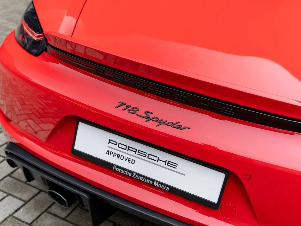 Porsche 718 Spyder