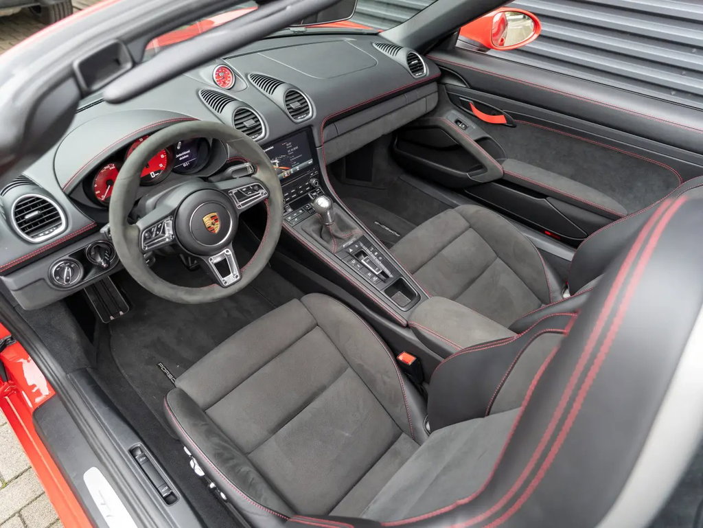 Porsche 718 Spyder