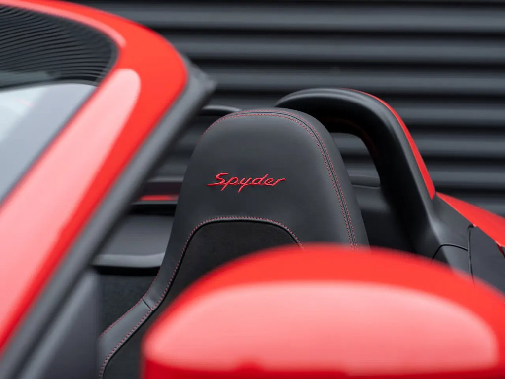 Porsche 718 Spyder