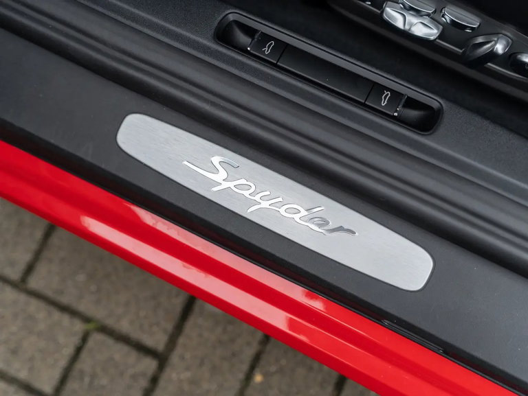 Porsche 718 Spyder