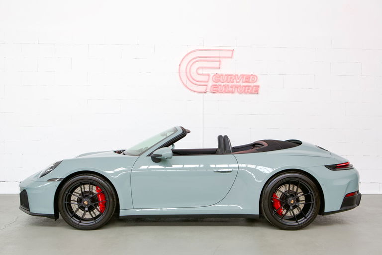 Porsche 992.2 Carrera GTS