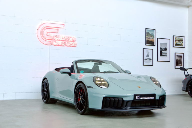 Porsche 992.2 Carrera GTS