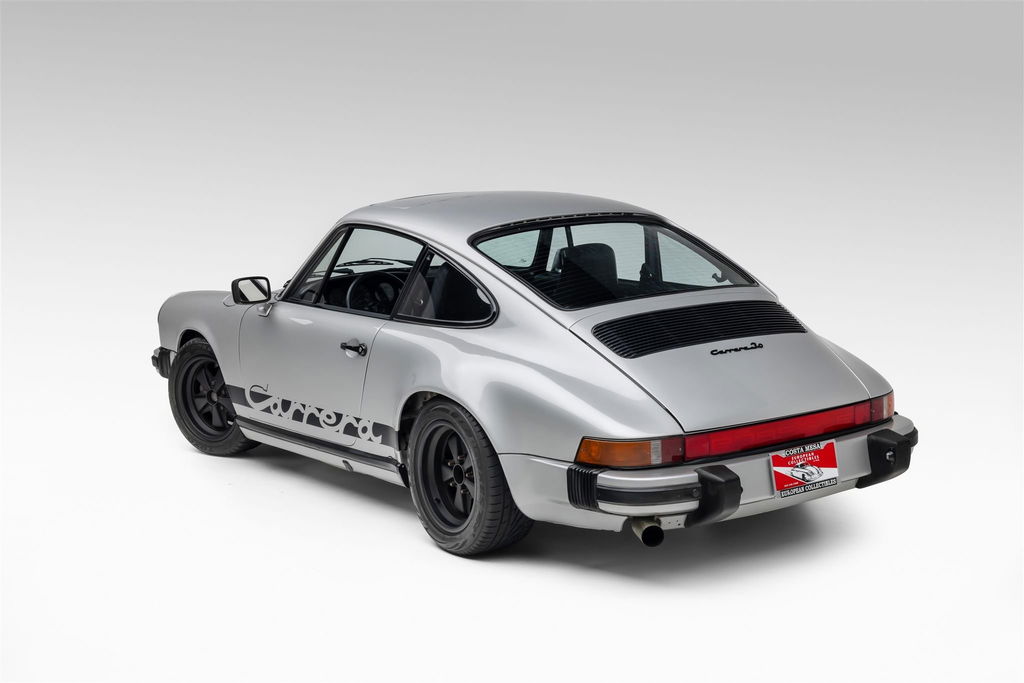 Porsche 911 Carrera 3.0