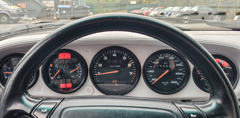 Porsche 964 Carrera 2 Cabrio WTL