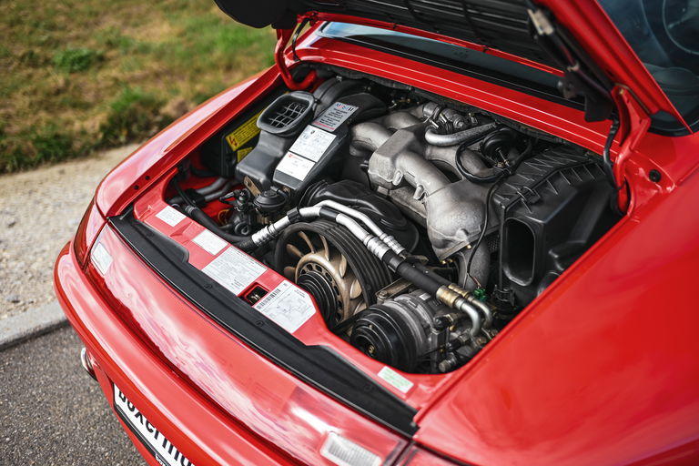 Porsche 993 Carrera 4S