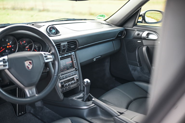 Porsche 997 Carrera 4