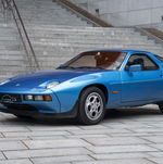 Porsche 928