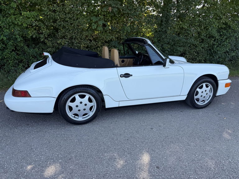 Porsche 964 Carrera 4